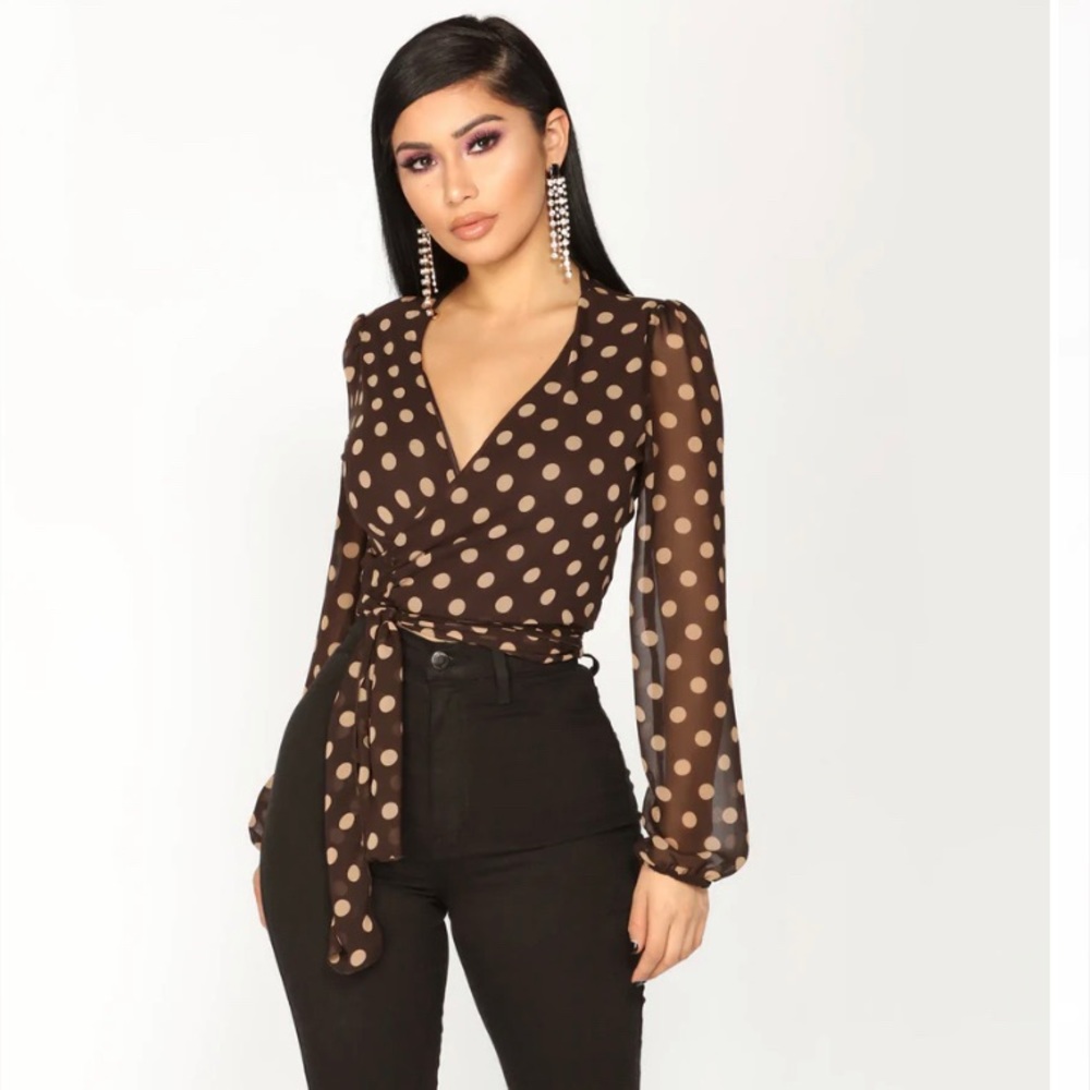 Fashion nova- Persuasive ways top.